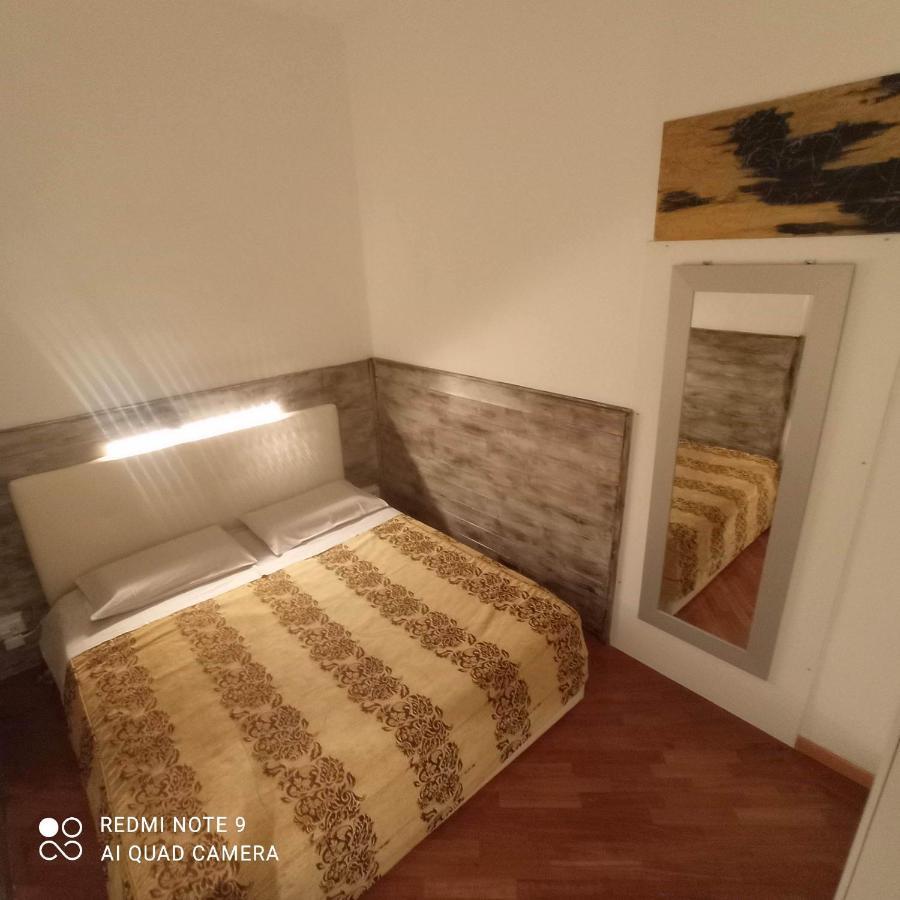 Domus Sottoripa Apartment Генуа Екстериор снимка